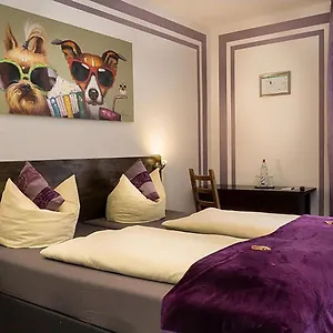 Hotel Skada Coelln